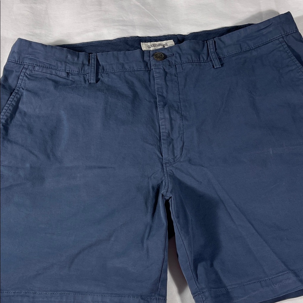 Goodthreads mens navy blue basic flat front 7" inseam chino shorts - size 38